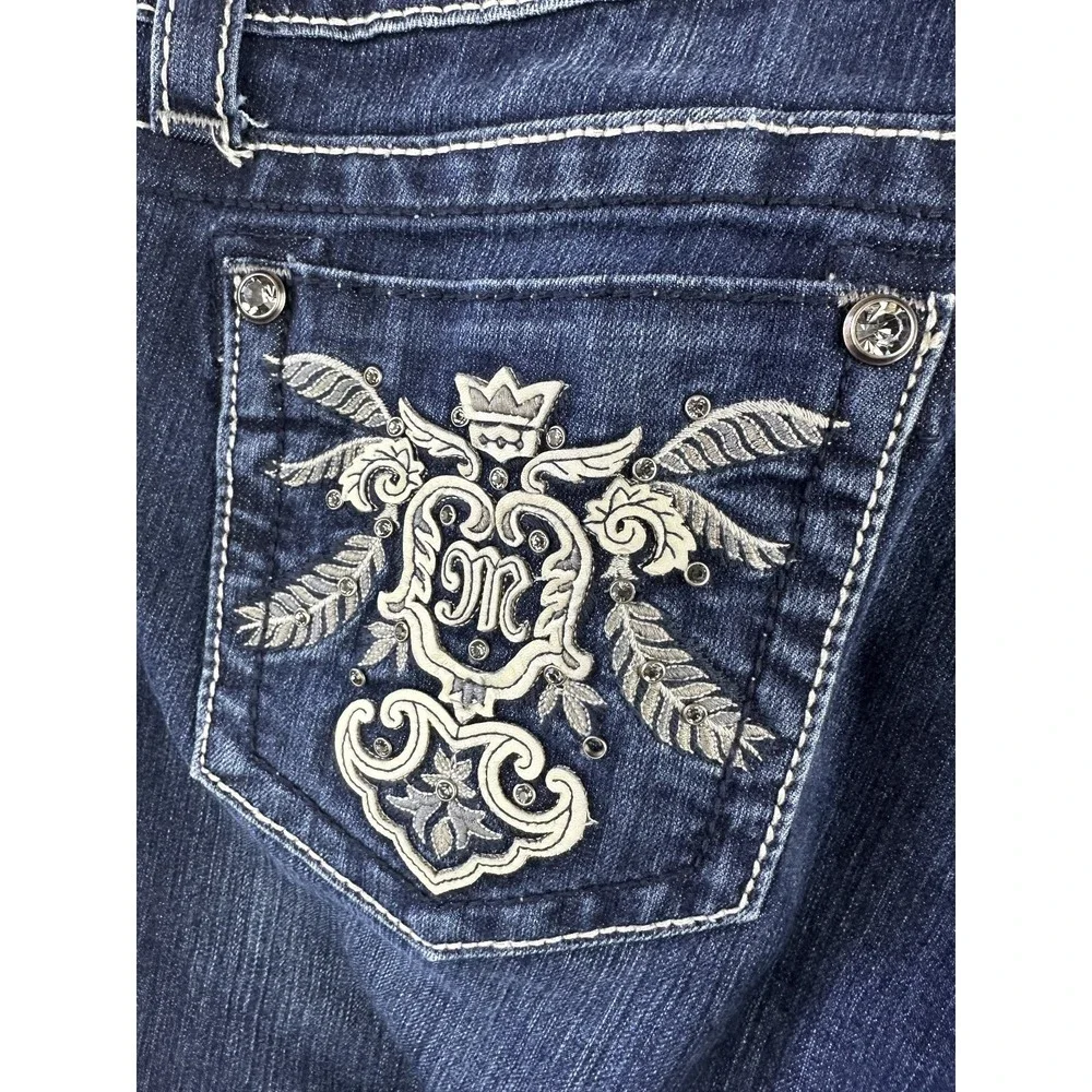 Miss Me Jeans Womens 28 Bootcut Low Rise Bling Rhinestone Embroidered Denim - Picture 4 of 15